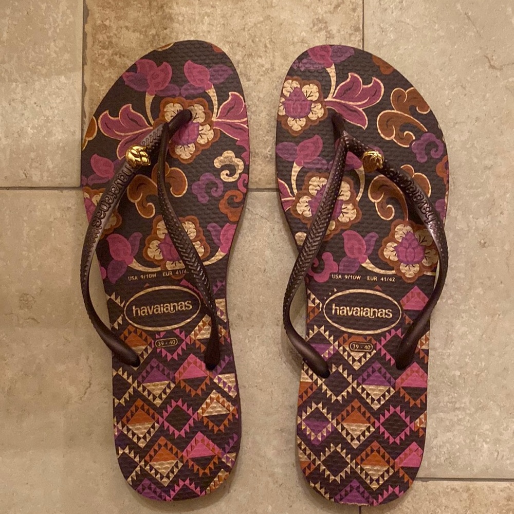Havaianas Brown Floral & Geometric Purple Flip Flops